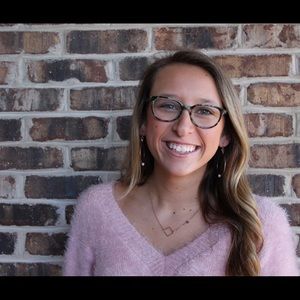 Meet your Posher, Katelyn